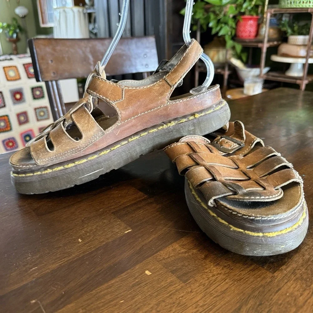 Dr. Martens Brown Leather Fisherman Buckle Sandals Vintage 90s Y2K Men's Read Sz